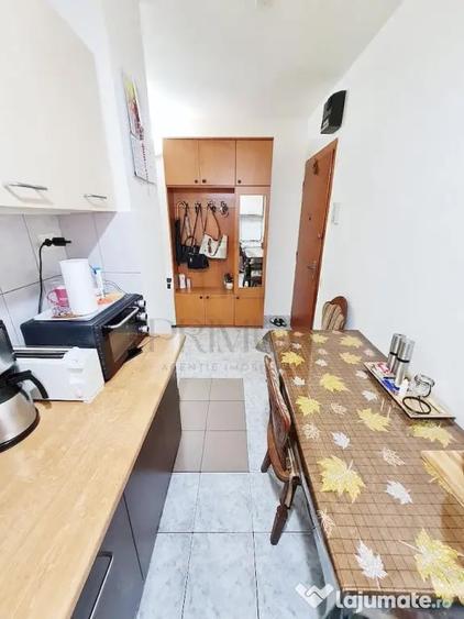 Garsonieră decomandată în Lipovei