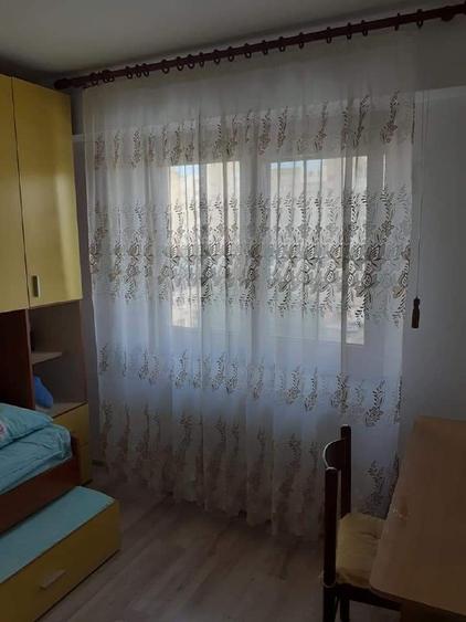 Închiriez apartament - 3