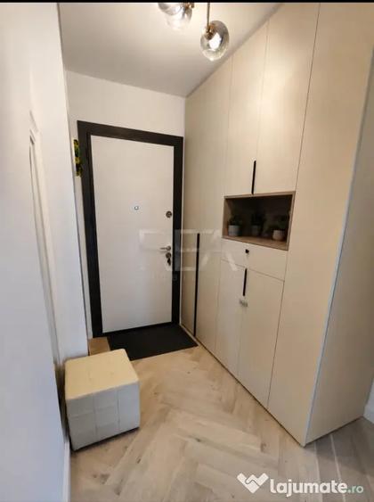 Apartament cu 3 camere decomandat în Colentina