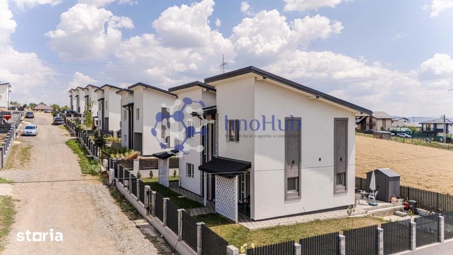 Casă cu 4 camere cu Teren 412 Mp în Valea Ursului