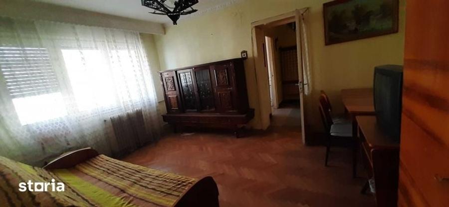Zona buna, Proprietar, Apartament 2 camere, Etaj 2/4 - 1