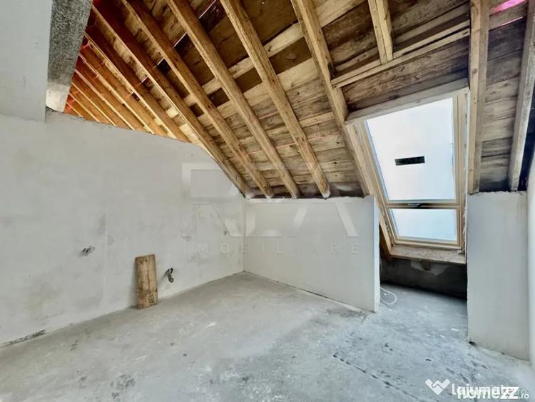 Apartament cu 3 camere semidecomandat în Matei Voievod