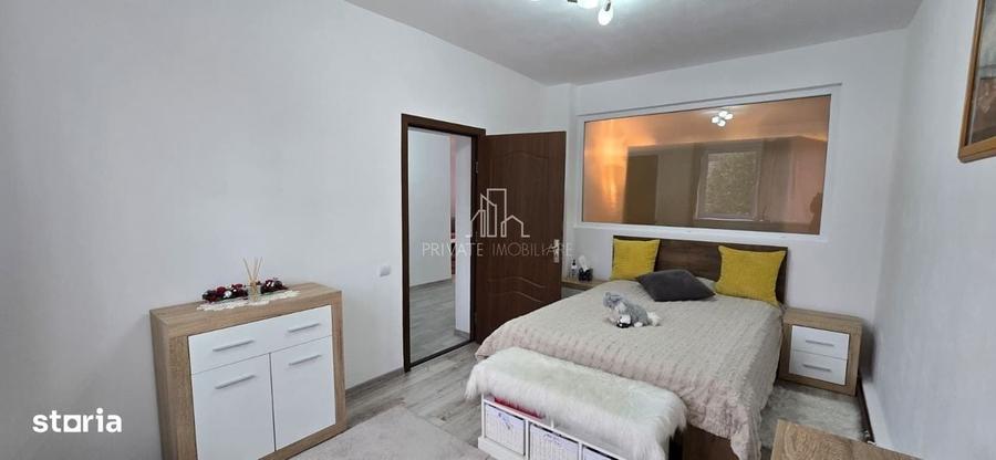 Casă cu 2 camere decomandat în Angofa