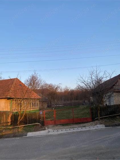 Casă cu 2 camere cu Teren 8 Mp în Silivașu de Câmpie