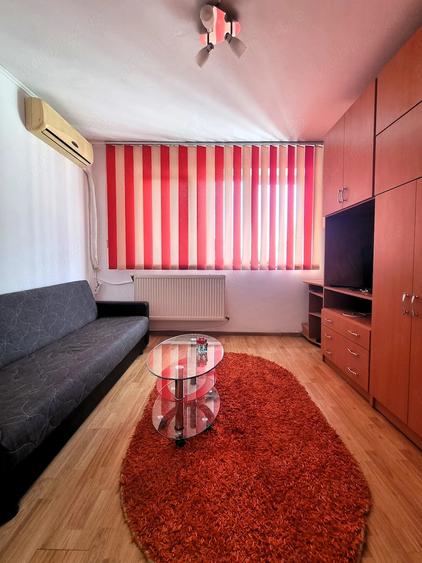 Garsonieră nedecomandată în Complex Studențesc