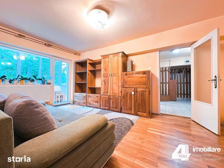 Apartament cu 2 camere semidecomandat în Drăgășani
