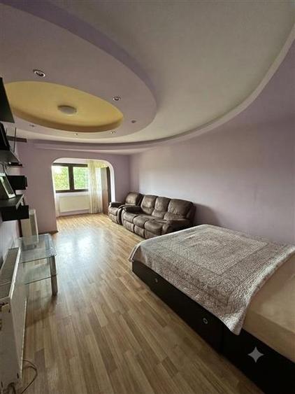 Apartament cu 2 camere decomandat în Aeroport