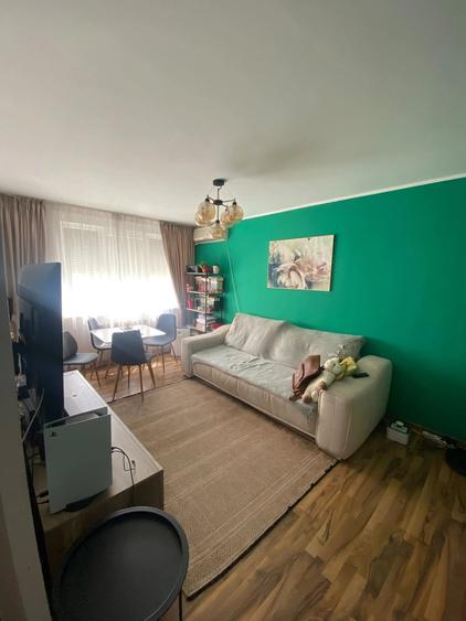 Apartament cu 3 camere în Titan