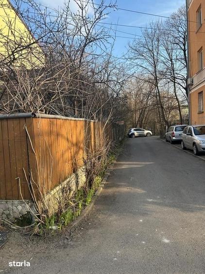 Teren de 300 mp, în Bucureștii Noi
