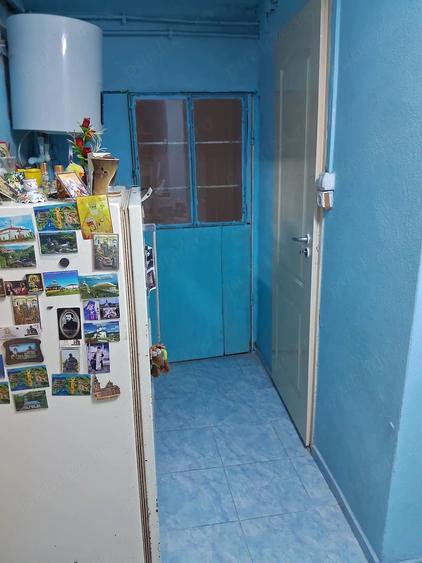 Apartament cu 3 camere decomandat în Brâncoveanu