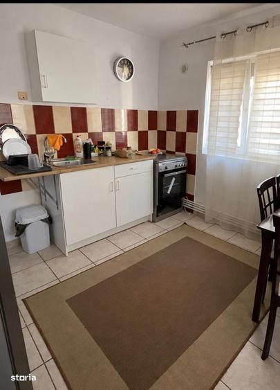 Casă cu 4 camere cu Teren 421 Mp în Cernica