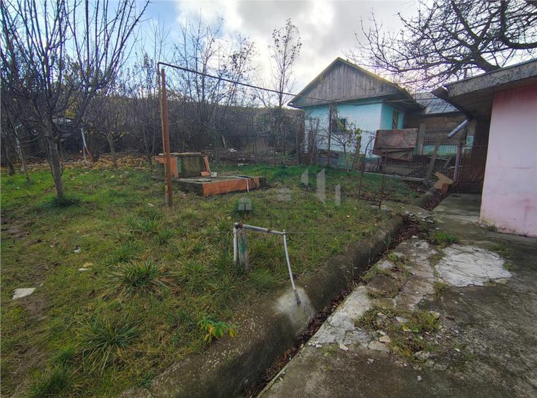 Teren de 750 mp, în Bucium