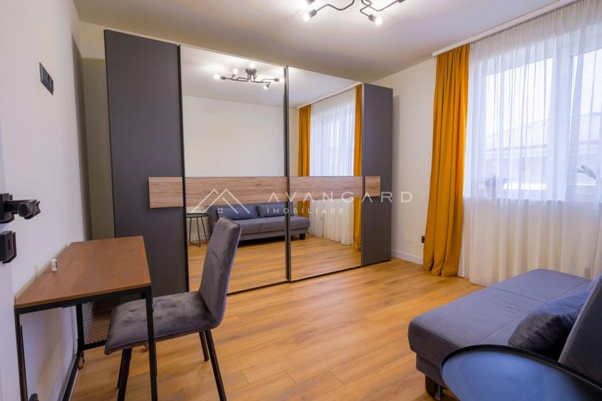 Casă individuală cu 5 camere cu Canalizare în Pata