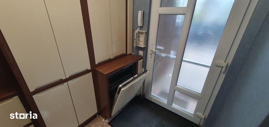 Apartament cu 4 camere în Ultracentral