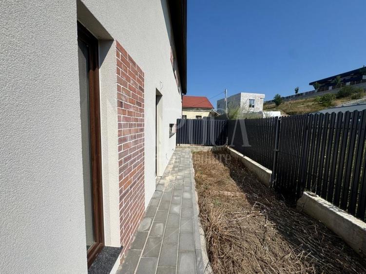 Casă individuală cu 4 camere cu Canalizare în Feleacu