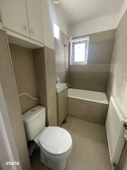 Apartament cu 2 camere decomandat în Valea Rosie