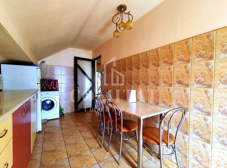 Apartament cu 3 camere decomandat, mobilat în Zorilor