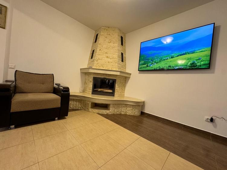 Casă individuală cu 7 camere cu Teren 259 Mp în Jilava