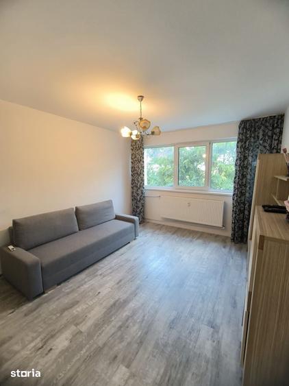 Apartament cu 2 camere decomandat în Pieptănari