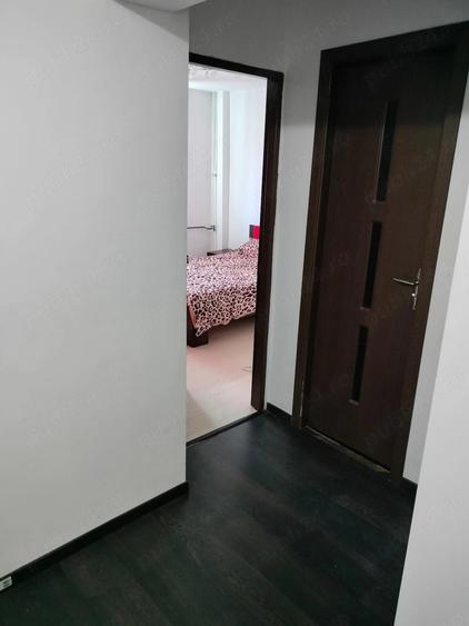 Apartament cu 4 camere decomandat în Autogară