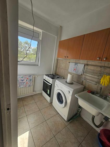 Garsonieră semidecomandată în Baba Novac