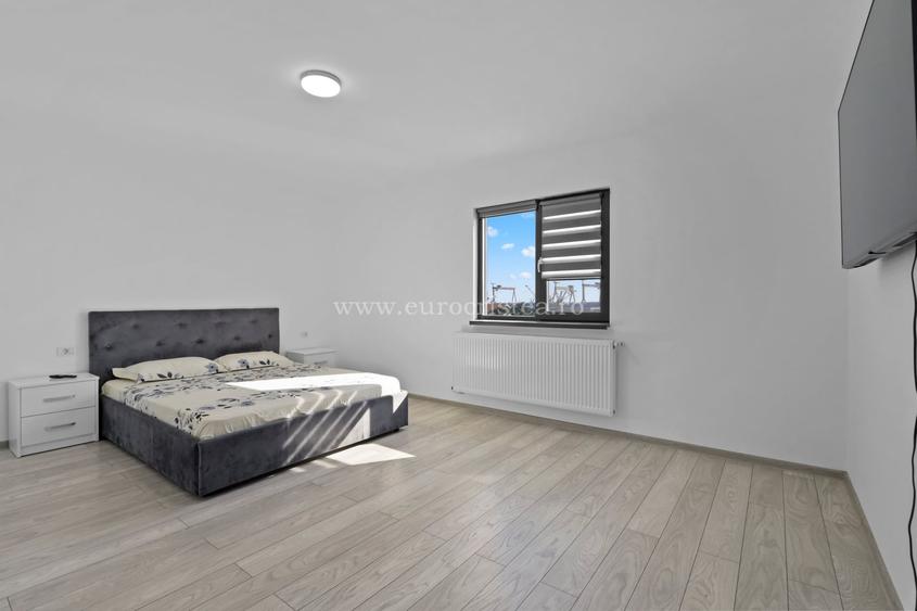 Casă cu 5 camere cu Teren 405 Mp în Central