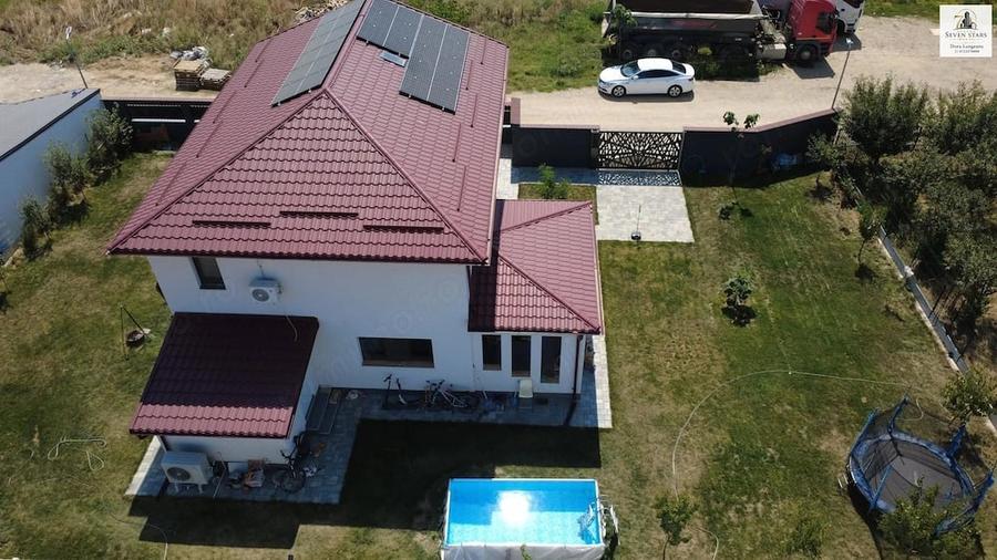 Casă cu 4 camere în Ghionea