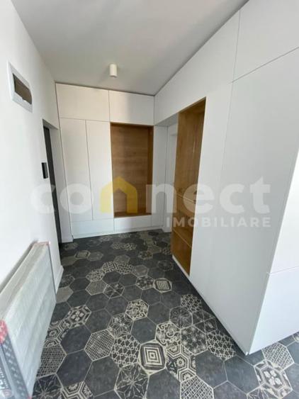 Apartament cu 2 camere semidecomandat în Borhanci