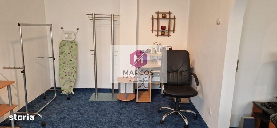 Apartament cu 4 camere decomandat în Central