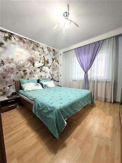 Apartament 3 Camere Decomandat Zona Far - 5