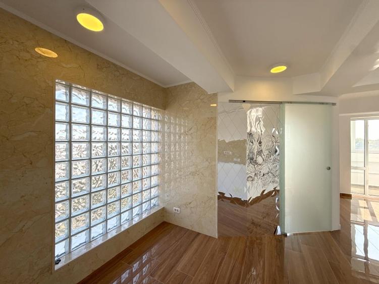 Apartament cu 2 camere semidecomandat în Sisești