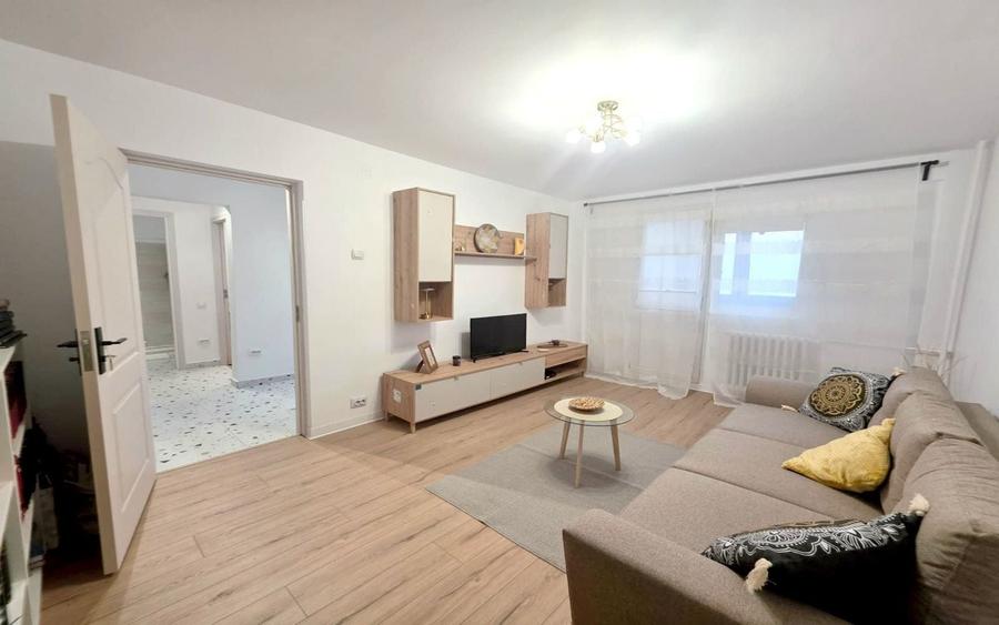 Apartament cu 2 camere decomandat în Lacul Tei