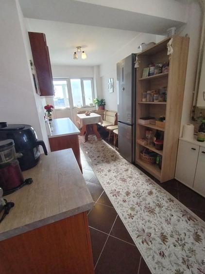 Apartament cu 2 camere decomandat în Burdujeni