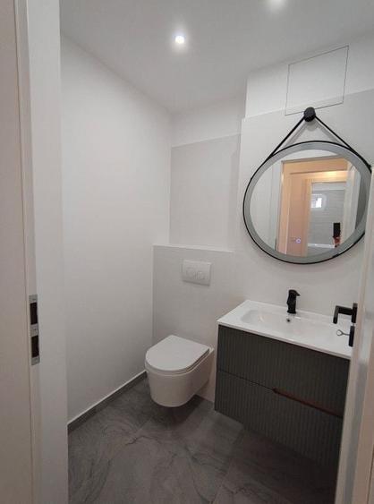 Apartament cu 3 camere decomandat în Ștrand
