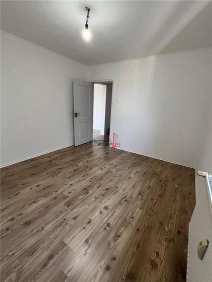 Apartament cu 2 camere semidecomandat în Titan