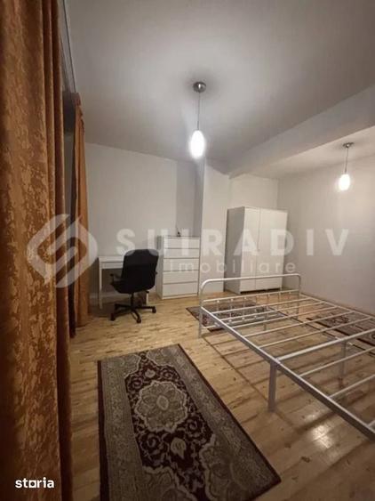 Casă cu 5 camere cu Teren 300 Mp în Florești