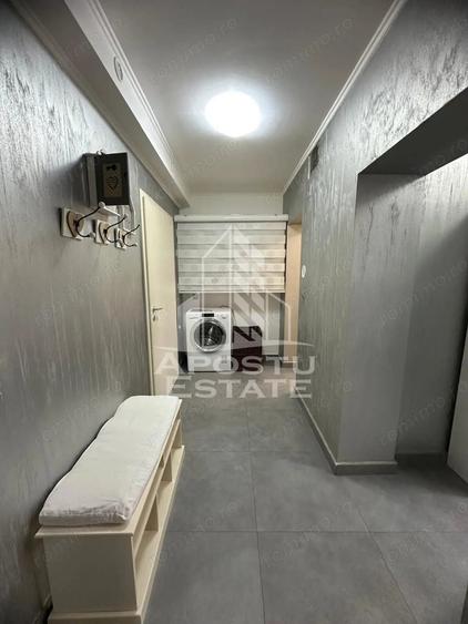 Casă cu 4 camere cu Teren 240 Mp în Lipovei