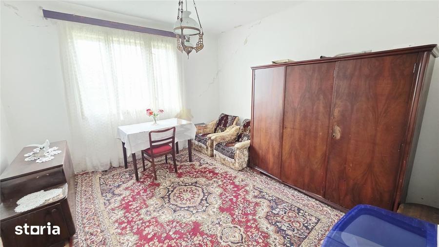 Casă cu 2 camere cu Teren 816 Mp în Dâmbul Rotund