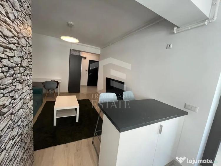Apartament cu 2 camere semidecomandat în Central