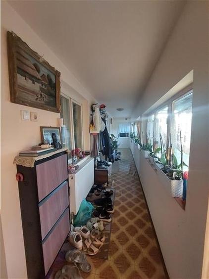 Casă individuală cu 3 camere cu Canalizare în Gai