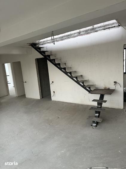 Apartament cu 3 camere în Tomis Plus