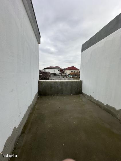 Casă cu 5 camere cu Teren 200 Mp în Brestei