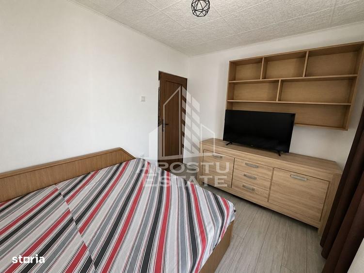 Apartament de vanzare cu 2 camere, semidecomandat, zona Soarelui - 2