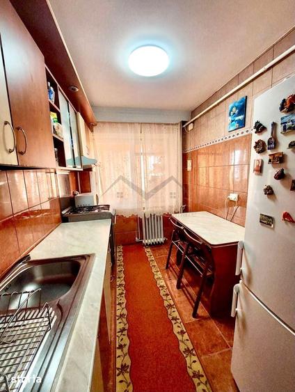 2 camere iintermediar Podu Ros - Piata Nicolina - 5