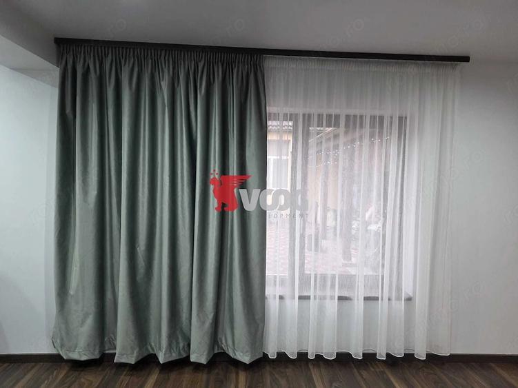 Casă cu 5 camere cu Teren 1171 Mp în Vest