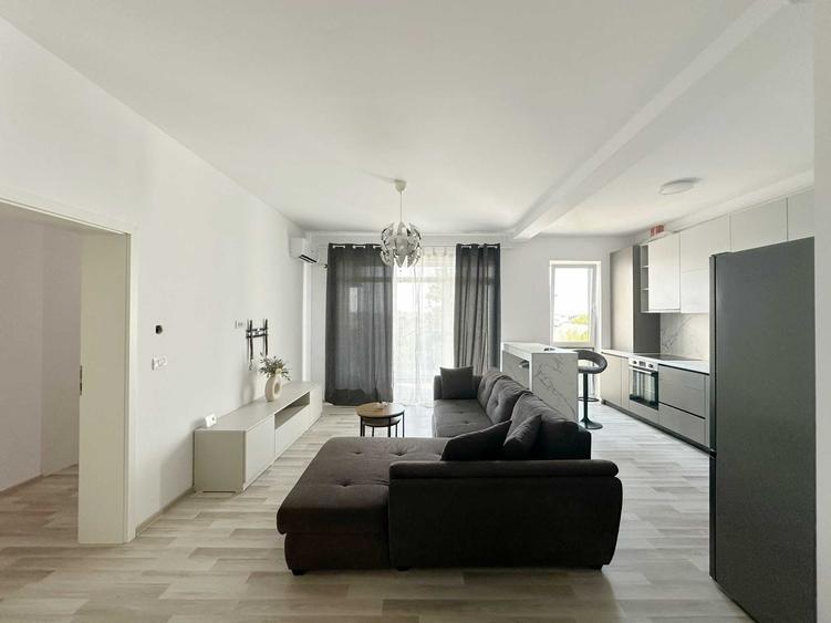 Apartament cu 2 camere semidecomandat în Dumbrăvița