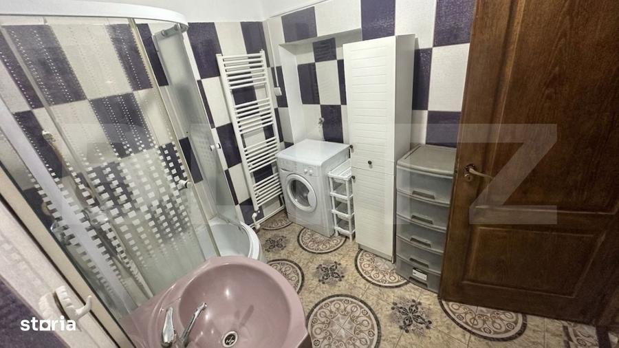 Casă cu 3 camere în Cârăști