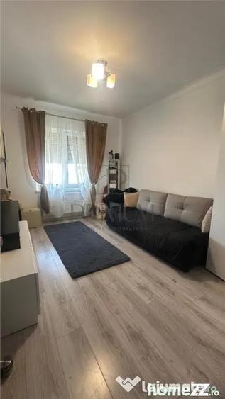 Apartament cu 3 camere decomandat în Braytim