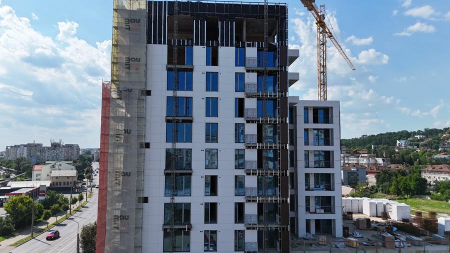 Apartament cu 2 camere decomandat în Gară