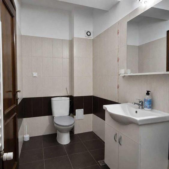 Garsonieră decomandată în Cug